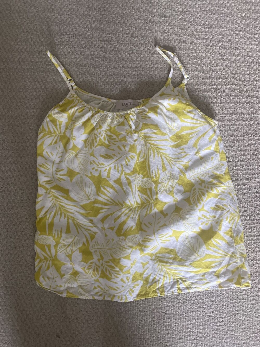 Loft Petites Yellow Floral Sleeveless Tank Size XSP